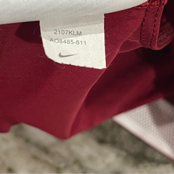 Nike Pro Elite 2” 2-in-1 USA Burgundy Brief Shorts AO8485-611 Women’s Sz XS - Picture 8 of 8